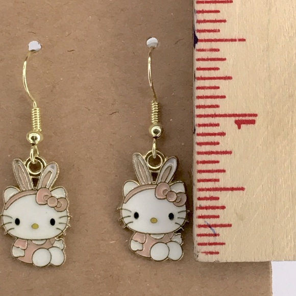 18k Gold Platted Hook Cute Hello Kitty Easter Bunny Dangle Earrings - Picture 2 of 2
